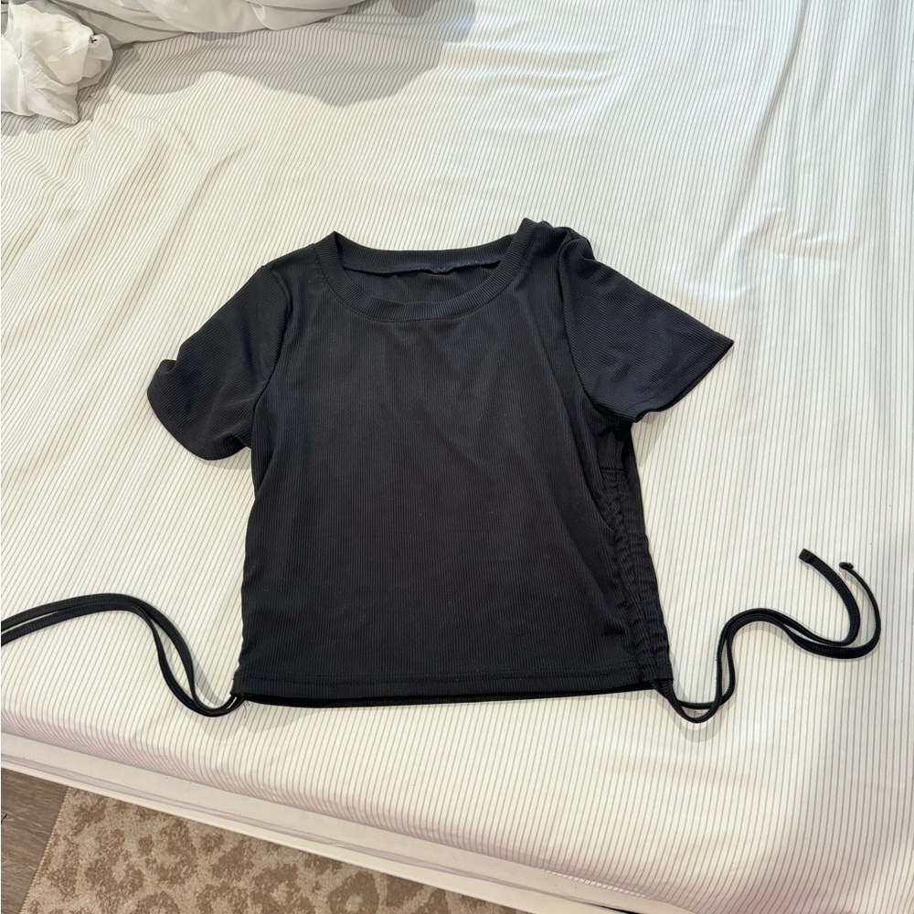 Black short sleeve ribbed top